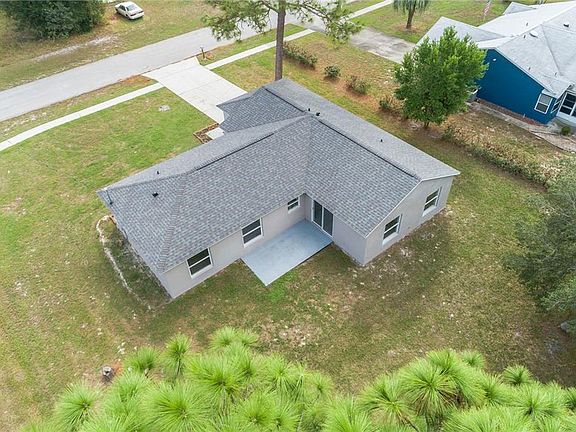4th image of 812 Alcan Ave