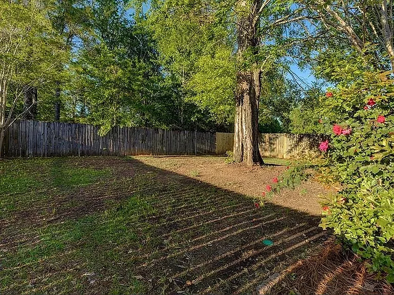 8680 Hamilton Bridges Dr S — Photo 17
