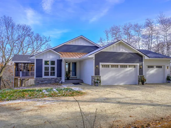 N4772 1065th St, Prescott, WI 54021