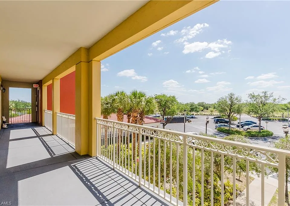 5068 Annunciation Cir #4202