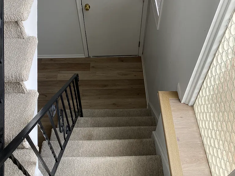 11407 Elm St — Photo 2