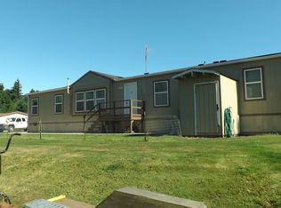 32575 Highland Rd, Rainier, OR 97048