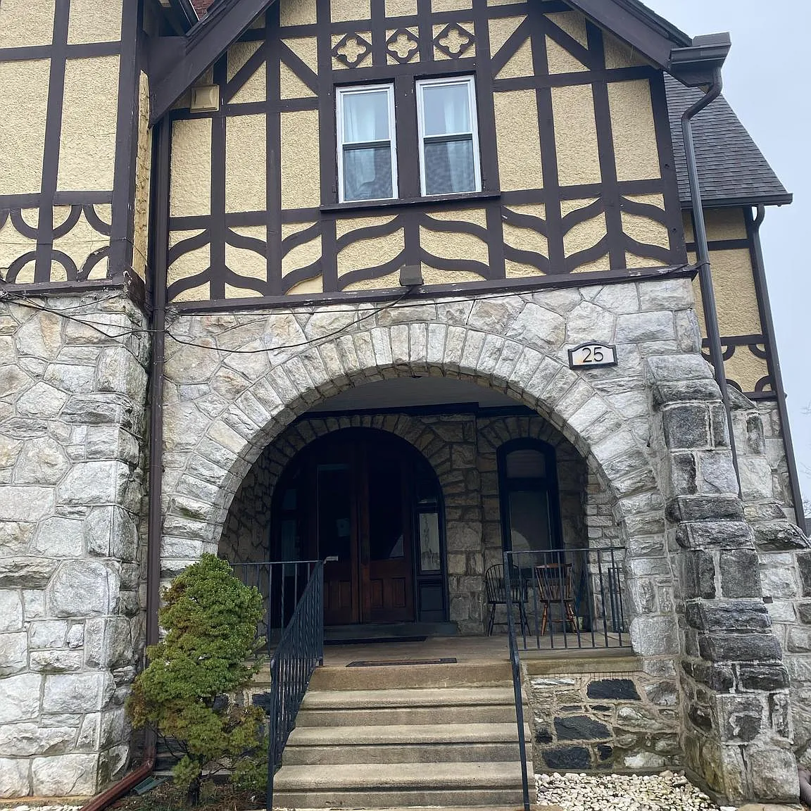 3 bed, $2,750 — Photo 2