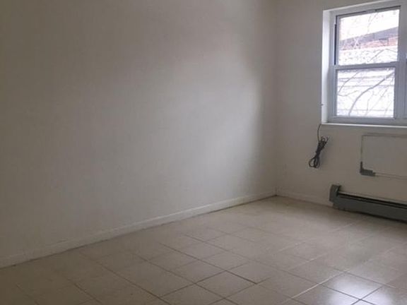 2nd image of 7615 47th Ave APT 2B
