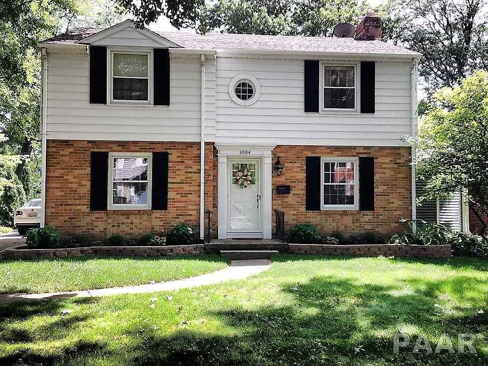 1st image of 1004 W Northcrest Ave