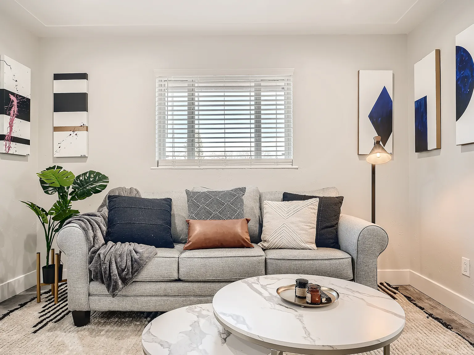 1 bed, 800 sqft, $3,000 — Photo 2