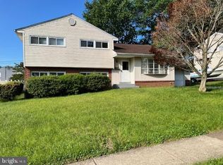 15 N Avon Dr, Claymont, DE 19703