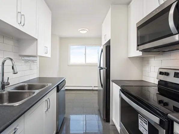 1619 Dufferin Street