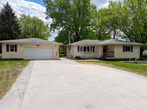 10713 60th STREET, Kenosha, WI 53144