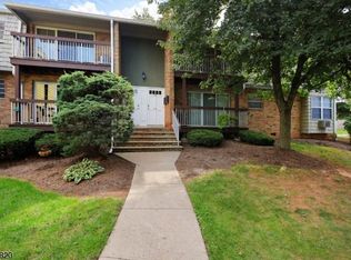 28 Deanna Dr APT 56, Hillsborough, NJ 08844
