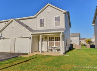 693 S Zachary Dr, Romeoville, IL 60446
