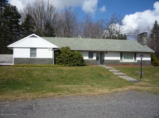 Harvest Ln, Pocono Summit, PA 18346