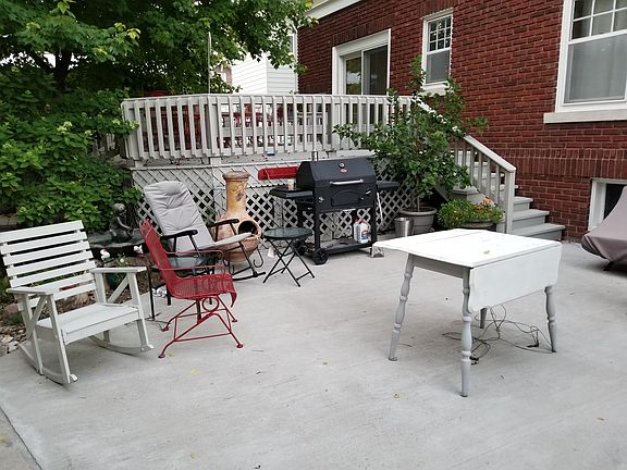 3rd image of 506 S Le Fevre Ave