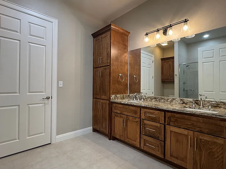 Creekview Estates — Photo 18