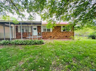 503 David Ave, Scottsboro, AL 35768