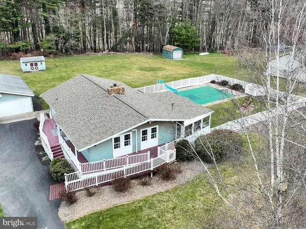 345 Ridge Crest Dr, Howard, PA 16841