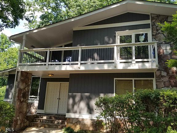 2nd image of 2132 Perrin Dr