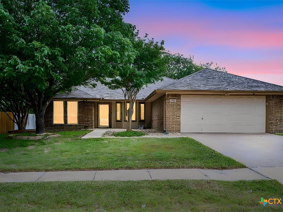 1st image of 4904 Lindsey Dr