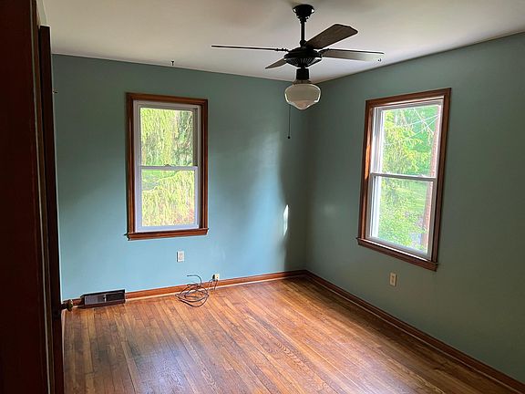 5th image of 753 Globe Ave