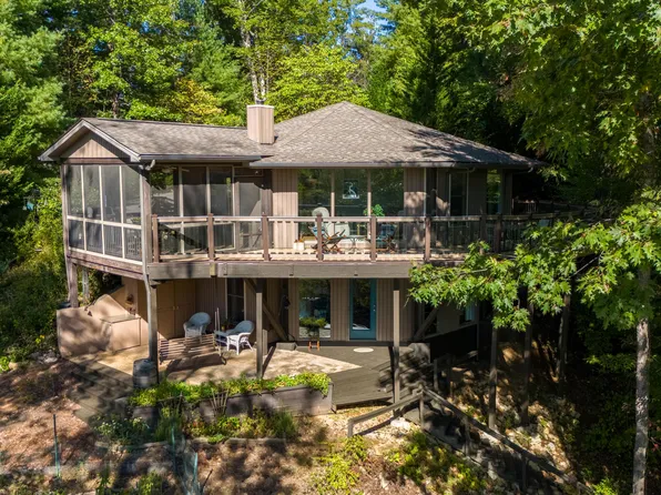 1778 Carroll Rd, Goodview, VA 24095