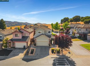 2475 Canyon Lakes Dr, San Ramon, CA 94582