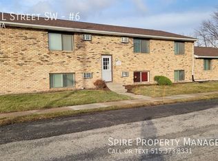 1628 L St SW #6, Cedar Rapids, IA 52404