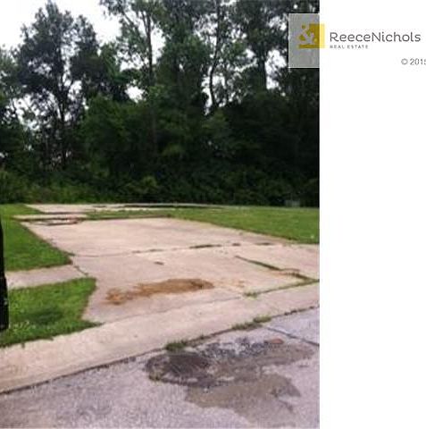 2nd image of 20 Cherry St