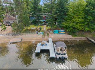 14434 County Road Vv, Gillett, WI 54124