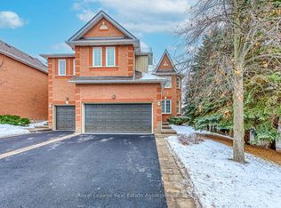 1735 The Collegeway #24, Mississauga, ON L5L3S7