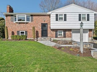 47 Grantview Ter, Brockton, MA 02301