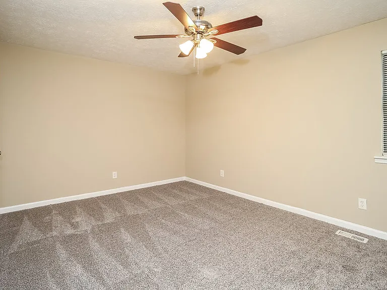 2597 Carol Cir — Photo 10