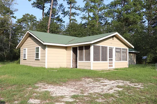 20 White Oak Dr #A Photo 1