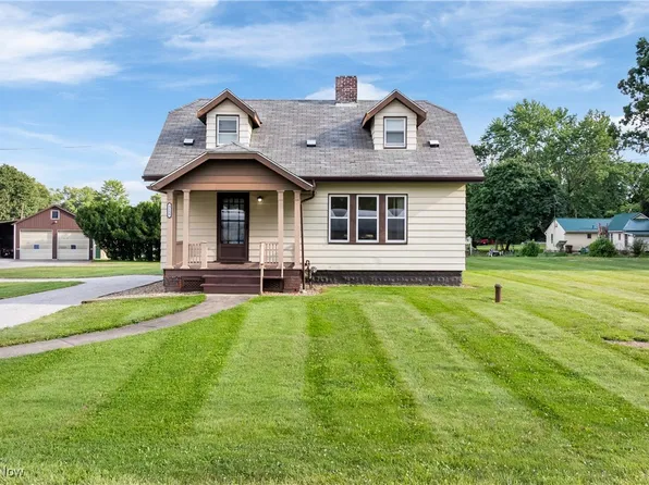 3158 Hayne Rd, Akron, OH 44312
