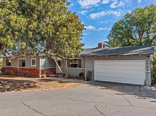 1145 Portola St, Vista, CA 92084