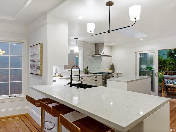 3rd image of 81 Pinehurst Way