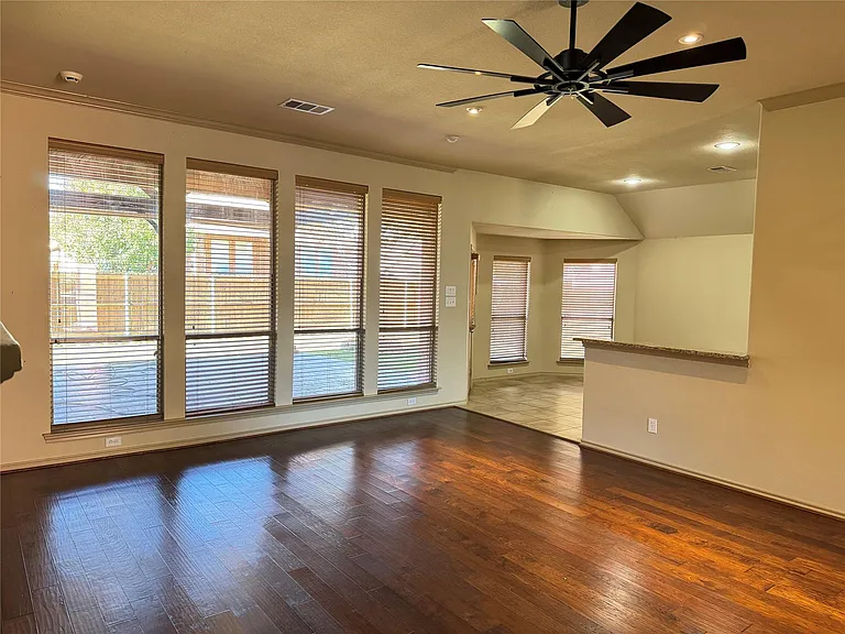 7704 Fallen Antler Pl — Photo 24