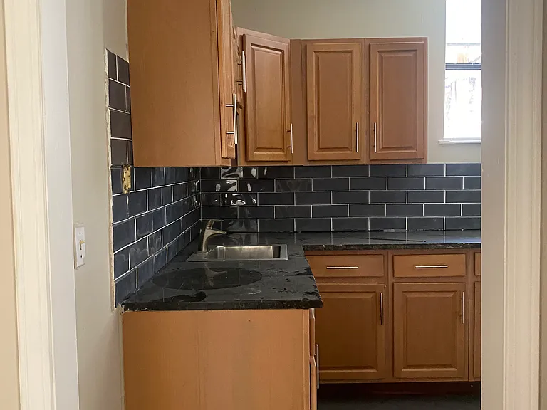 4922 N Kedzie Ave #2W — Photo 13