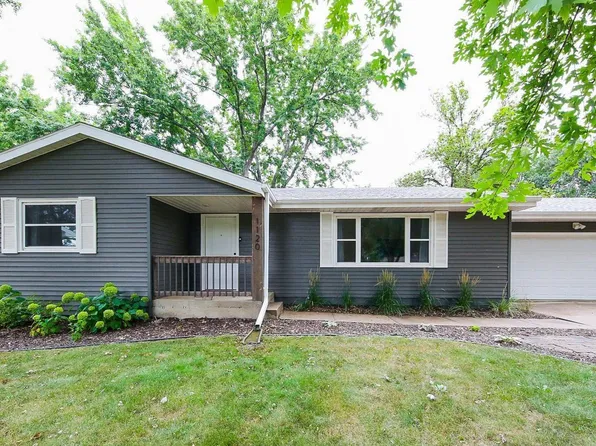 1120 E Cedar St, Brandon, SD 57005