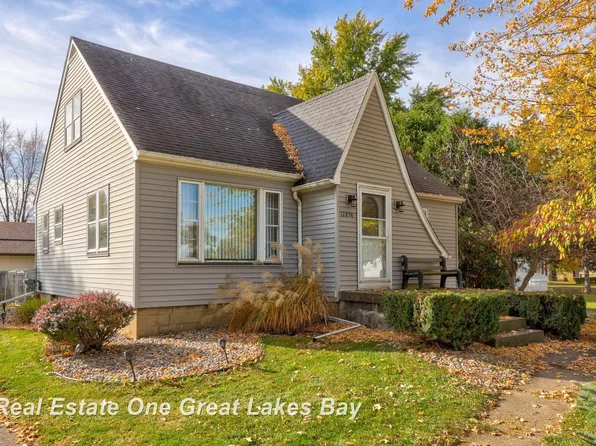 12858 Wadsworth Rd, Reese, MI 48757