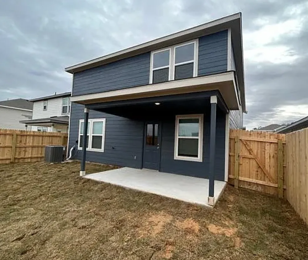 Building Photo - 13723 Redtail Lndg