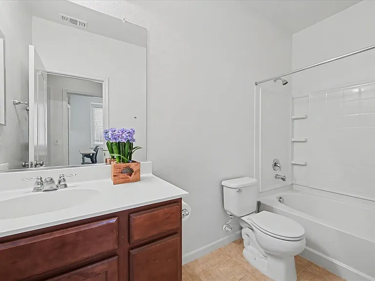 6380 Monterey Way — Photo 21