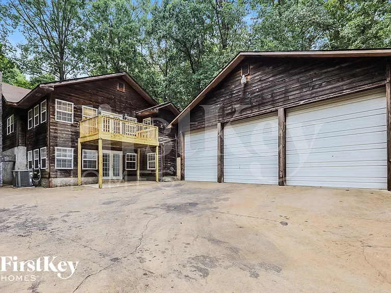 3896 Chattahoochee Dr — Photo 15