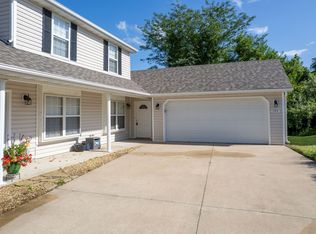 1704-1706 Juniper Dr, Columbia, MO 65201