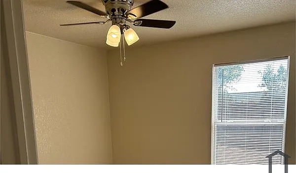 220 Ryan Cir #B — Photo 9