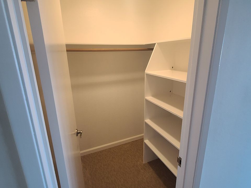 Closet in hall