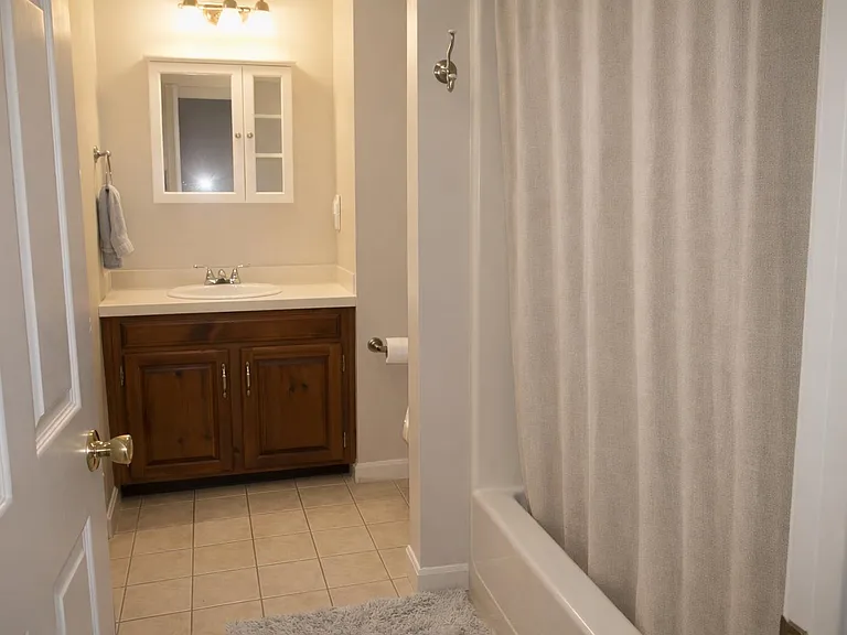 51 Fords Landing Dr — Photo 8