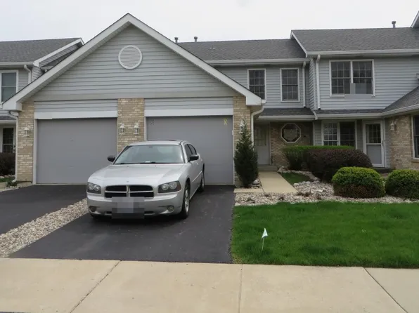 4449 Jefferson Dr, Richton Park, IL 60471