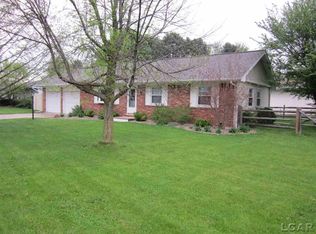 221 Kingsberry Dr, Blissfield, MI 49228
