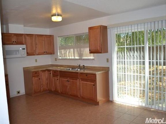 4th image of 5184 La Pamela Way