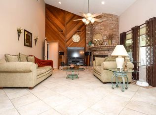 1707 Chestnut Ridge Rd, Humble, TX 77339